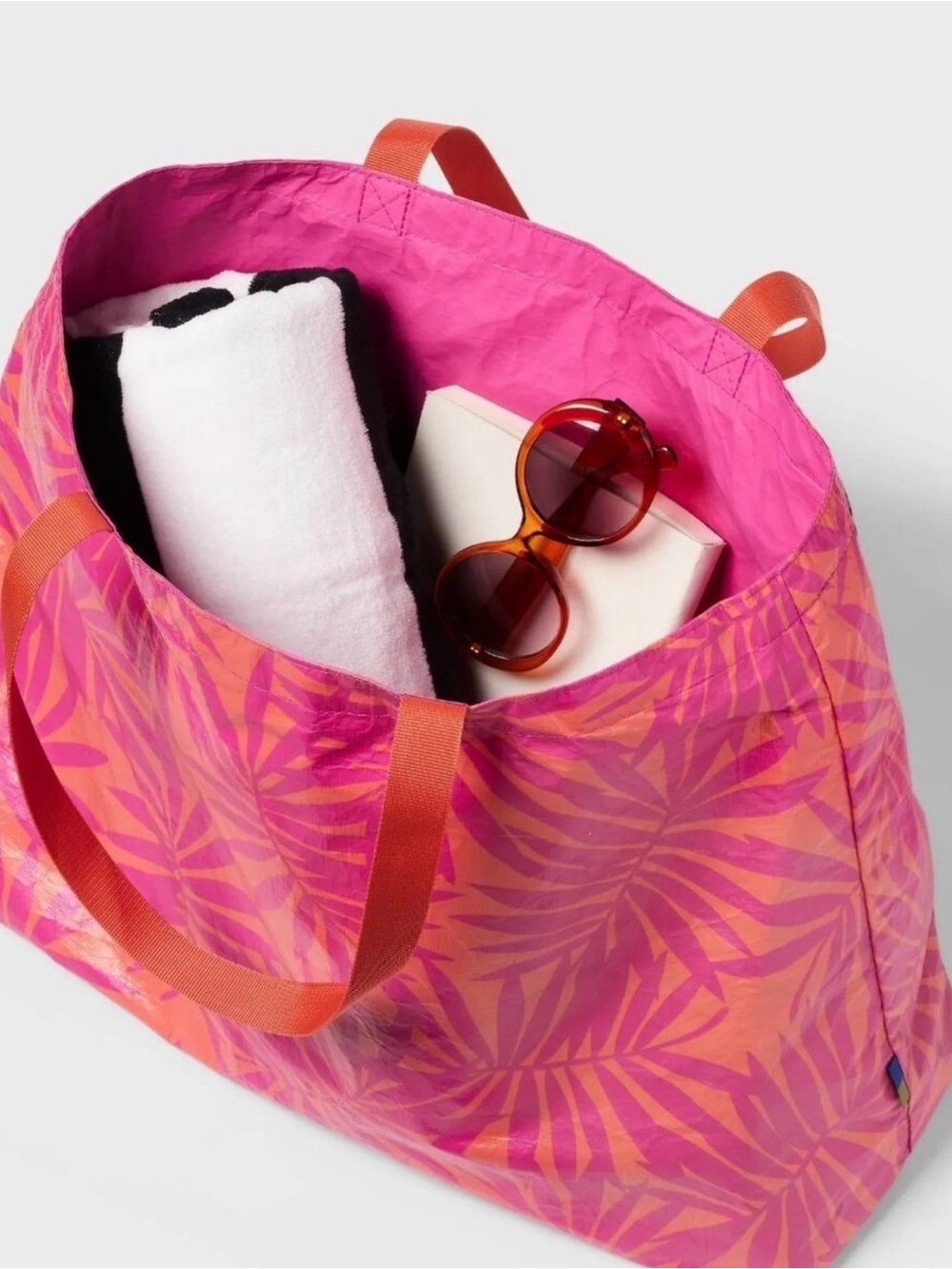 Open StoryPink & Orange Palm-Print Reversible Tote Bag - Picture 3 of 4